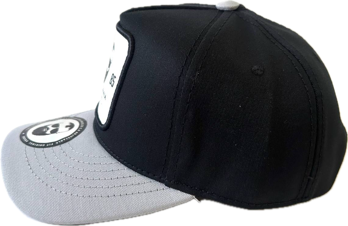 Gorra California vintage gris y negra
