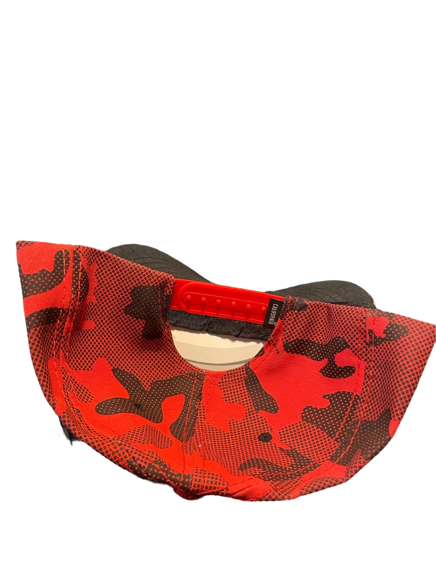 Gorras de California de color rojo camuflaje