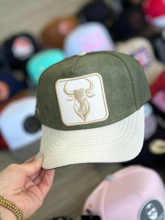 California caps  Bull green