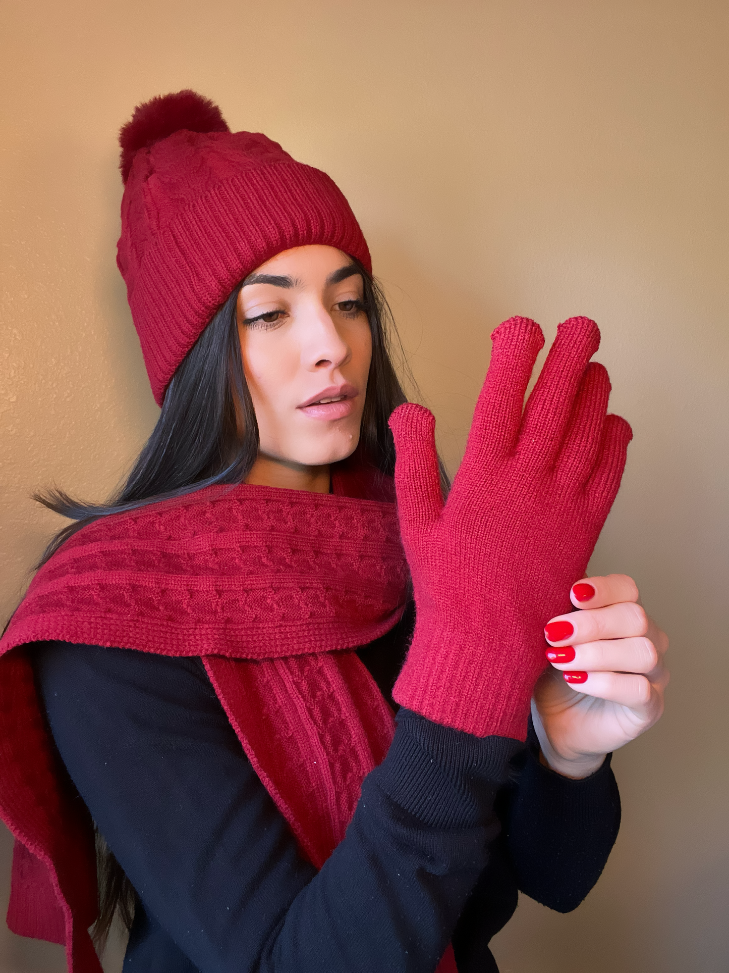 Winter Set 3 In 1 Hat , Gloves And Scarf Woman’s